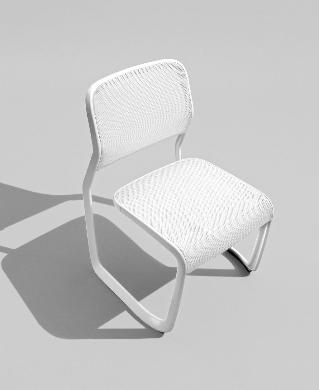 Marc Newson's New Chair for Knoll Is an Ode to Design Legacy and a